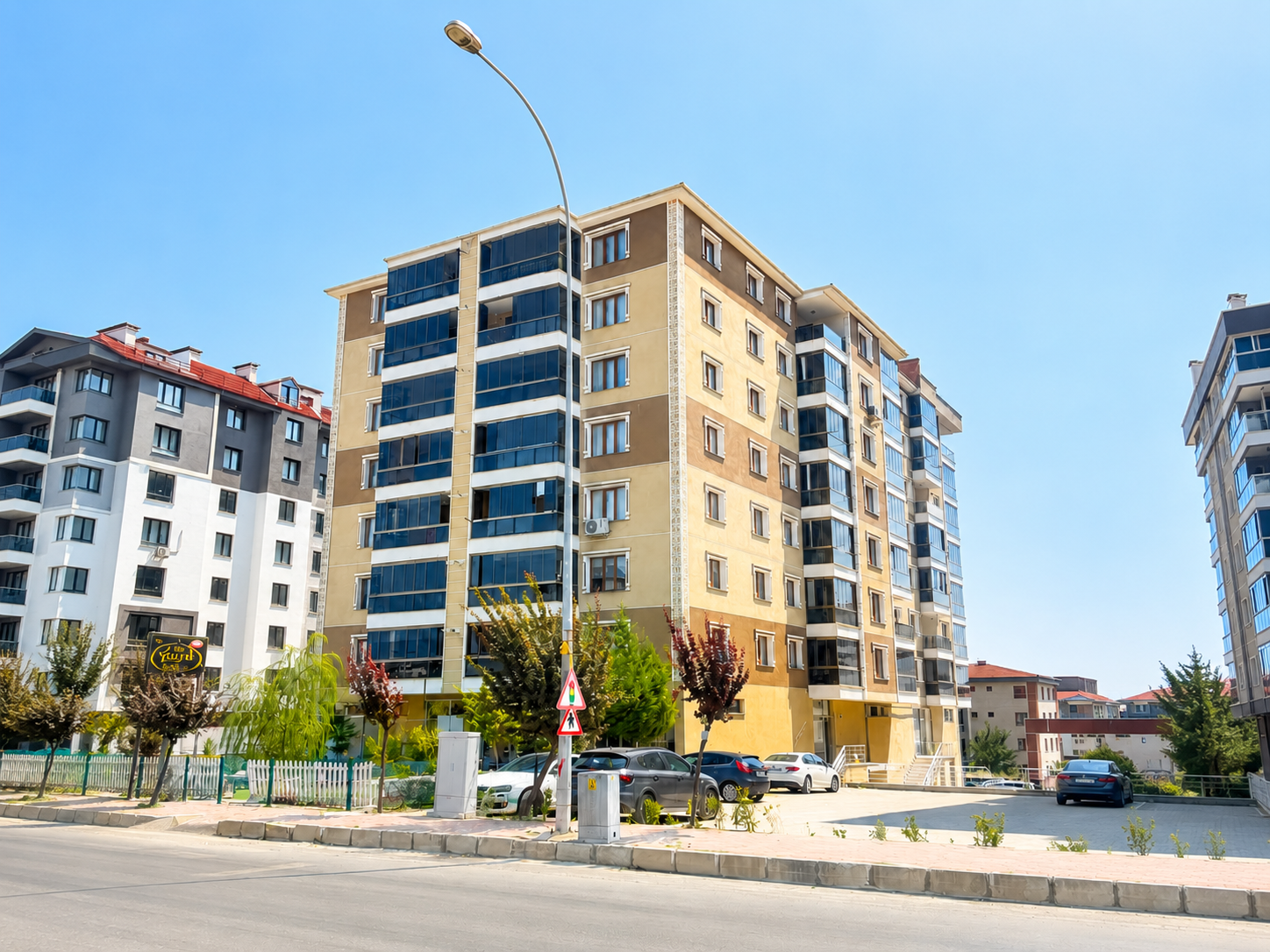 YSS DUBLEKS FERAH TERASLI 5+1 DAİRE